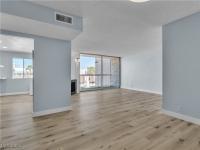 More Details about MLS # 2664109 : 725 NORTH ROYAL CREST CIRCLE 237