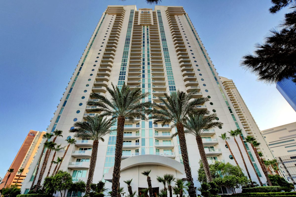Turnberry Place