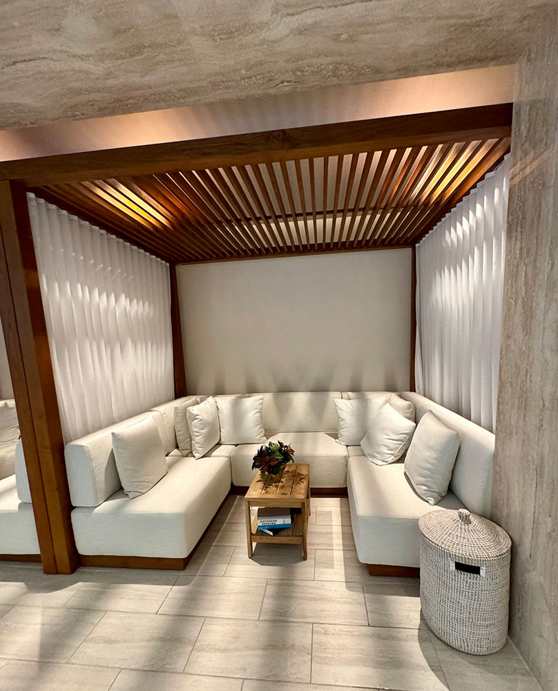 The Summit Club